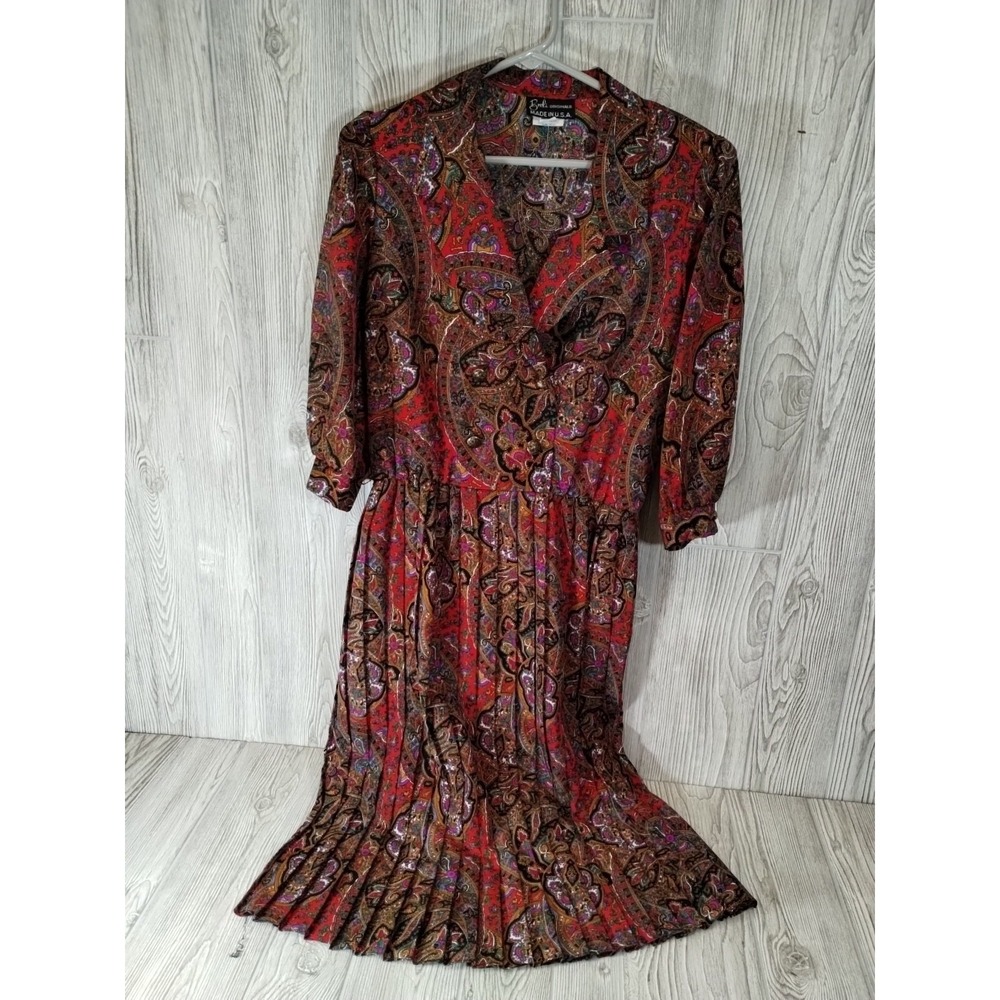 Breli Originals Size 12 Dress 3/4‎ Sleeve Red Paisley Buttons Pleated Skirt
